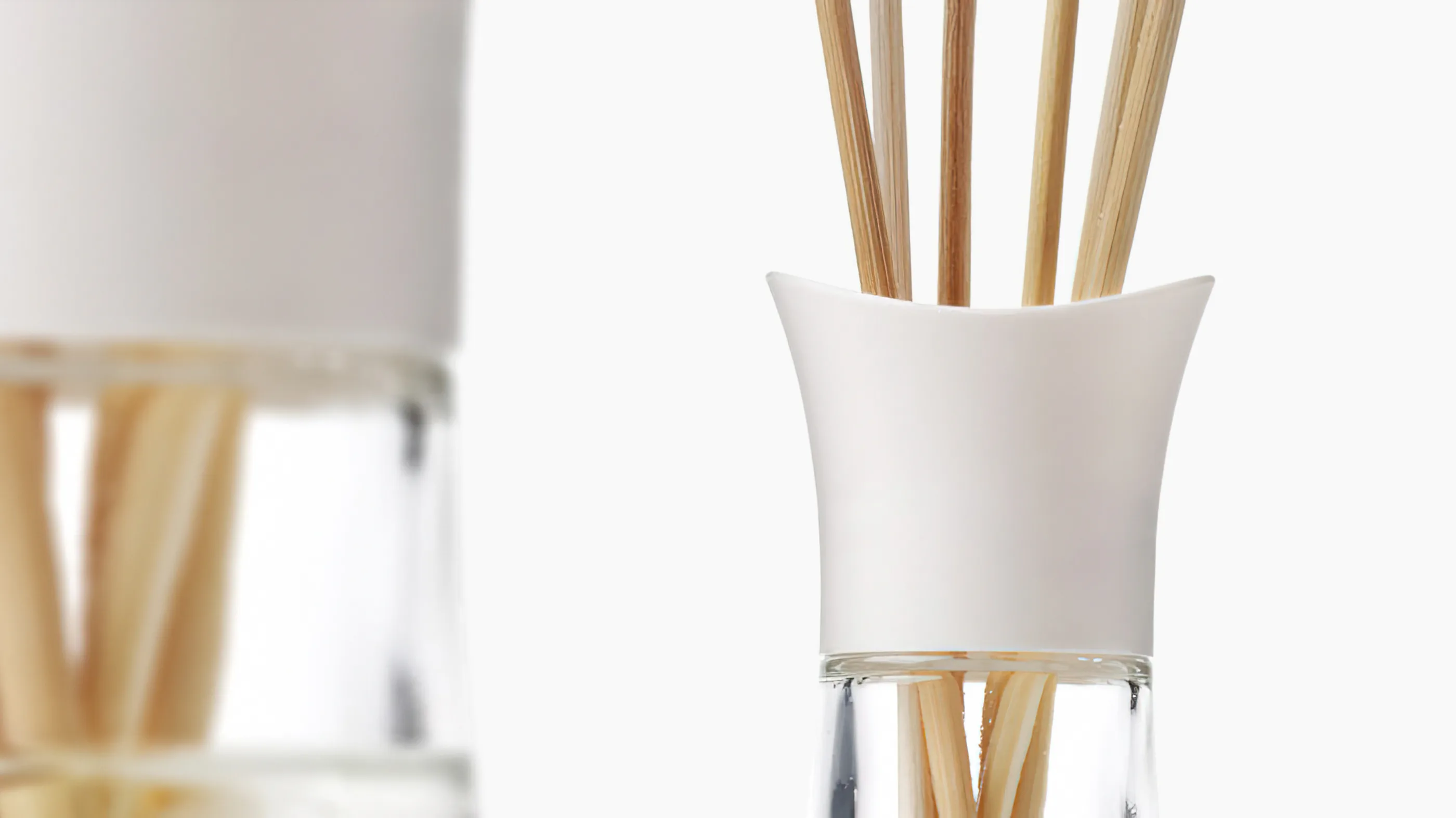 Reckitt Reed Diffusers Reckitt Airwick Reed Diffuser - DCA Design