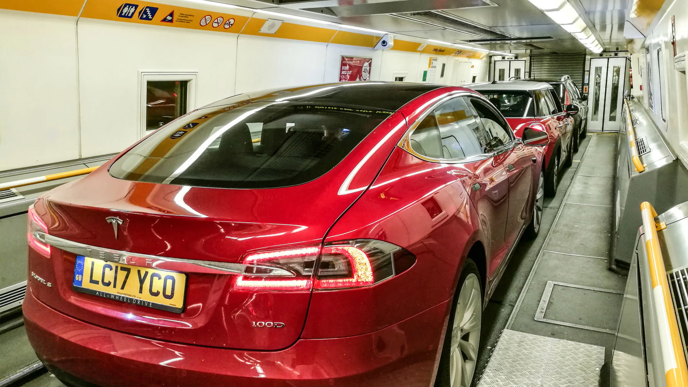 Le Shuttle DCA Design le-shuttle-dca-design